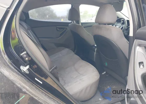 2015 Hyundai Elantra Se z USA, uszkodzony, nr VIN KMHDH4AEXFU388248